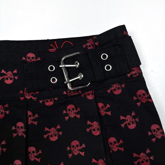 NWT Vintage Y2K Tripp NYC Red Skull Belted Black Mini Skirt Medium Deadstock - Picture 4 of 16